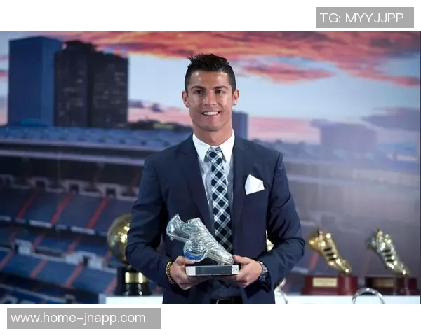 巴萨在加泰足协颁奖典礼上荣获六项大奖成最大赢家